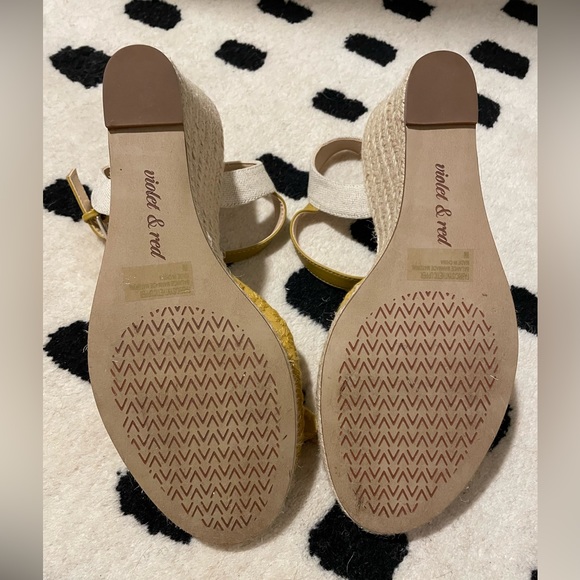 Violet & Red Espadrille Wedges - Picture 3 of 5